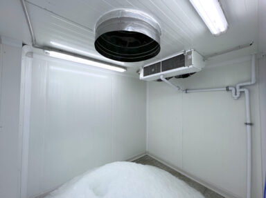 04 - EQUIPEMENTS - Fabriques de glaceSILO A GLACE EN ECAILLES