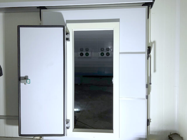 01 - SERVICES - Chambres froides dble porte