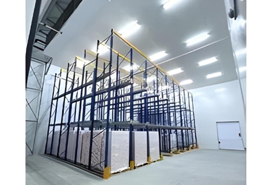 Unit-for-treatment-transformation-and-storage-of-dates-comprising-1